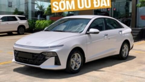 Vừa ra mắt đã giảm giá: Subaru Crosstrek giảm 99 triệu, Accent giảm khoảng 30 triệu và hàng loạt mẫu khác đang kích cầu cuối năm