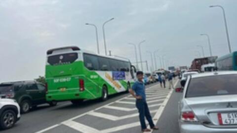 Người dân lưu ý khi vào cao tốc TP HCM - Long Thành sáng nay