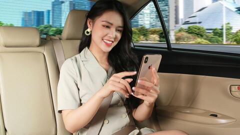 Đặt taxi “đi làm, đi học” trên app VCB Digibank tiết kiệm "nửa giá"