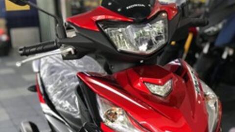 Xe số độc lạ của Honda chốt giá 70 triệu đồng: Khỏe hơn Future, ăn xăng 1,8 lít/100km