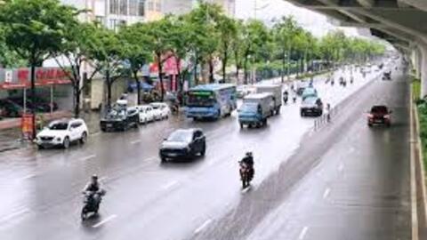 Hà Nội chính thức phân làn giao thông trên đường Phạm Văn Đồng từ 4/7
