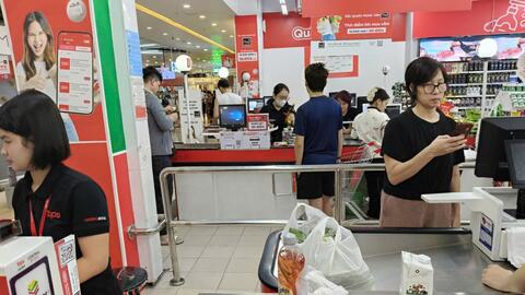 Rau, củ tăng giá, người tiêu dùng dè dặt lựa chọn thực phẩm