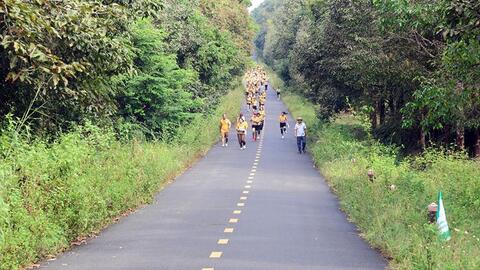 Kết hợp du lịch để phát triển bền vững những "kho báu xanh"