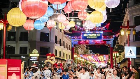 Phố thương mại quốc tế đầu tiên tại Móng Cái có tiềm năng đón triệu lượt khách nhờ vị trí đắc địa