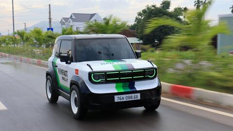 VinFast VF 3 nhỏ gọn, chạy phố linh hoạt, phượt gần 500 km/ngày vô tư