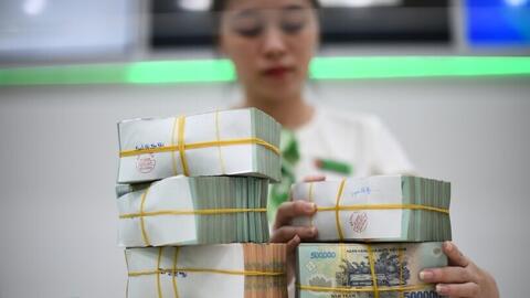 Trước năm mới, nhà băng ồ ạt “gom vốn” bằng trái phiếu