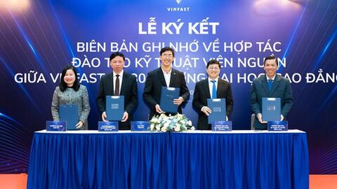 VinFast muốn đưa "kỹ thuật sửa chữa cơ bản xe ô tô điện VinFast" vào chương trình đào tạo tại 30 trường đại học, cao đẳng