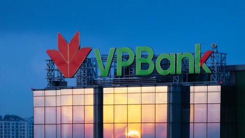 UBS AG London sở hữu hơn 1% vốn VPBank