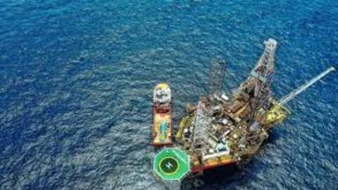 Giàn PV DRILLING II và PV DRILLING III được khách hàng Pertamina vinh danh