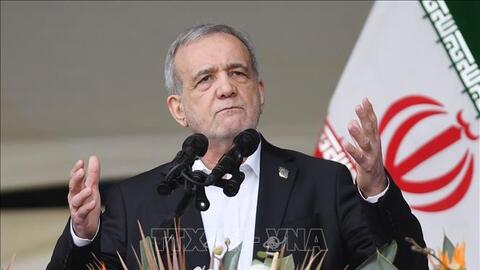 Xung đột tại Trung Đông: Iran cảnh báo “giai đoạn đối đầu mới”; giá dầu thế giới vượt mốc 110 USD/thùng