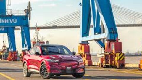 Chi phí lăn bánh Ford Mustang Mach-E sau cú giảm giá niêm yết gây sốc