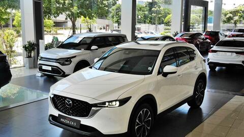 Mazda CX-5 giảm giá kỷ lục tại đại lý, rẻ hơn cả Mitsubishi Xforce