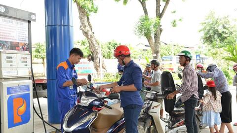 Bộ Công Thương bãi bỏ một phần quy định về kinh doanh xăng dầu