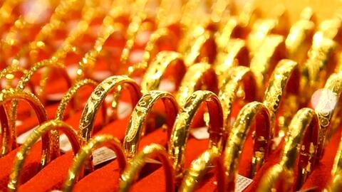 Giá vàng hôm nay (trưa 22-5): Đảo chiều giảm