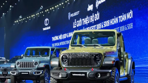 Jeep Wrangler 2026 chính thức ra mắt khách Việt, giá bán từ 3 tỷ đồng