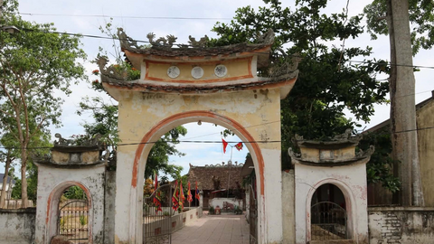 Tháp cổ hơn nghìn năm, nơi phát hiện bảo vật quốc gia độc bản