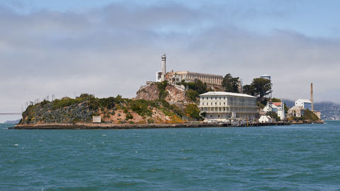 Lật tàu tại vịnh San Francisco của Mỹ, nhiều người thương vong và mất tích