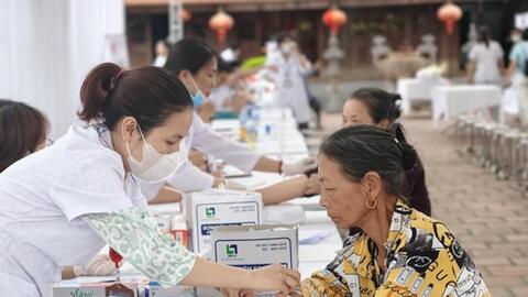 An sinh xã hội gắn với mục tiêu tăng trưởng 2 con số