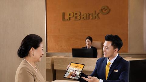 LPBank triển khai gói giải pháp tài chính toàn diện dành cho khách hàng hưu trí