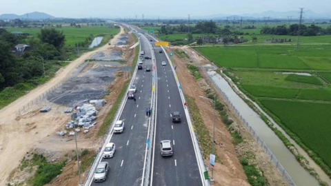 Quốc khánh 2/9, nhiều trạm dừng nghỉ trên cao tốc đưa vào hoạt động