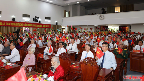 Cần Thơ họp mặt kỷ niệm 81 năm Cách mạng tháng Tám và Quốc khánh 2/9