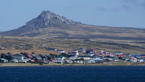 Căng thẳng gia tăng trong tranh chấp chủ quyền giữa Anh và Argentina