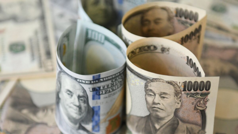 Tỷ giá USD hôm nay (17-9): Đồng USD tăng mạnh