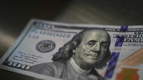 Tỷ giá USD hôm nay (23-9): Đồng USD chạm mức cao nhất trong hai tháng