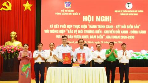 Hành trình xanh - Kết nối biển, đảo