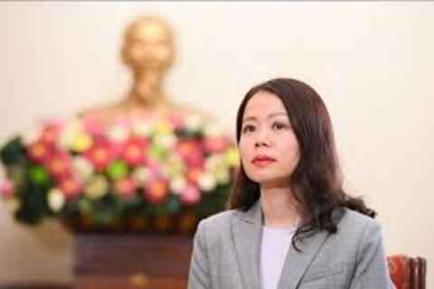 <a href="/thong-tin-247" title="Thông tin 247" rel="dofollow">Thông tin 247</a>
