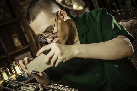 <a href="/hi-tech" title="Hi-tech" rel="dofollow">Hi-tech</a>