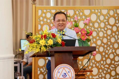 <a href="/doanh-nghiep" title="Doanh nghiệp" rel="dofollow">Doanh nghiệp</a>