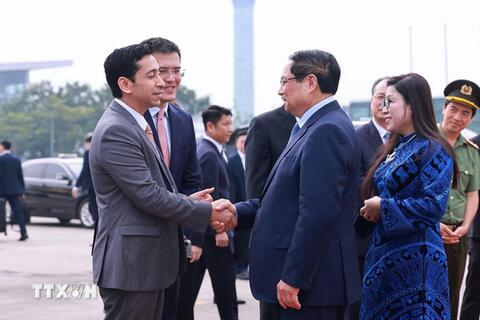 <a href="/thong-tin-247" title="Thông tin 247" rel="dofollow">Thông tin 247</a>