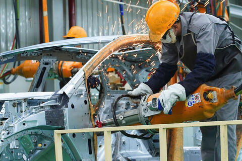 <a href="/dau-tu" title="Đầu tư" rel="dofollow">Đầu tư</a>