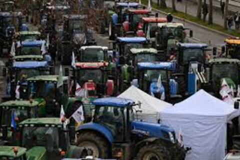 <a href="/thong-tin-247" title="Thông tin 247" rel="dofollow">Thông tin 247</a>