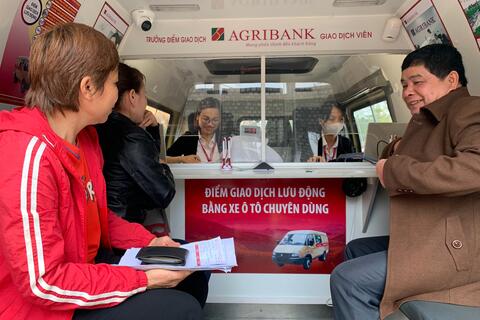 <a href="/tai-chinh-ngan-hang" title="Tài chính ngân hàng" rel="dofollow">Tài chính - Ngân hàng</a>