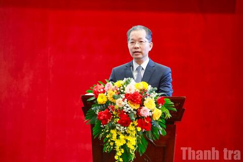 <a href="/thong-tin-247" title="Thông tin 247" rel="dofollow">Thông tin 247</a>