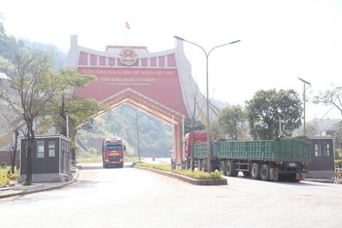 <a href="/thong-tin-247" title="Thông tin 247" rel="dofollow">Thông tin 247</a>