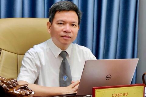 <a href="/dau-tu" title="Đầu tư" rel="dofollow">Đầu tư</a>