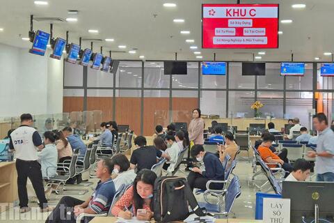 <a href="/thong-tin-247" title="Thông tin 247" rel="dofollow">Thông tin 247</a>