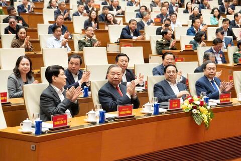 <a href="/thong-tin-247" title="Thông tin 247" rel="dofollow">Thông tin 247</a>