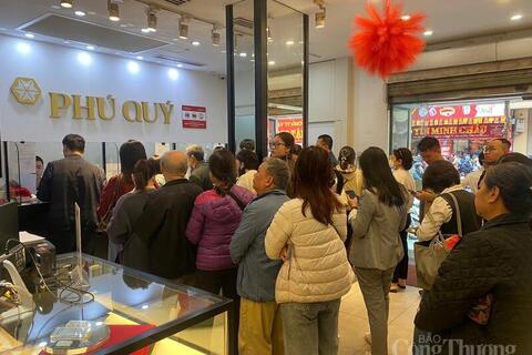 <a href="/tieu-dung" title="Tiêu dùng" rel="dofollow">Tiêu dùng</a>