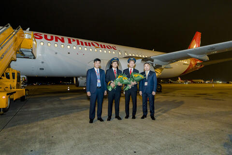 <a href="/tai-chinh-ngan-hang" title="Tài chính ngân hàng" rel="dofollow">Tài chính - Ngân hàng</a>