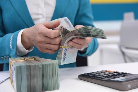 <a href="/tai-chinh-ngan-hang" title="Tài chính ngân hàng" rel="dofollow">Tài chính - Ngân hàng</a>