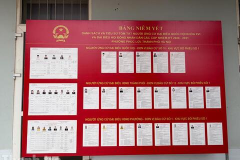 <a href="/thong-tin-247" title="Thông tin 247" rel="dofollow">Thông tin 247</a>