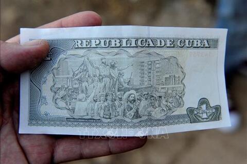 <a href="/thong-tin-247" title="Thông tin 247" rel="dofollow">Thông tin 247</a>