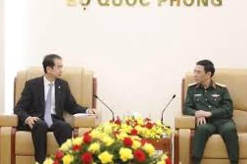 <a href="/thong-tin-247" title="Thông tin 247" rel="dofollow">Thông tin 247</a>