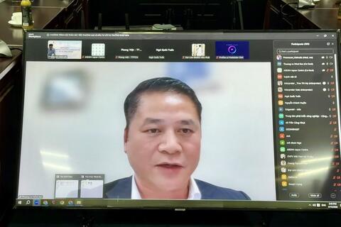 <a href="/doanh-nghiep" title="Doanh nghiệp" rel="dofollow">Doanh nghiệp</a>