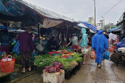 <a href="/tieu-dung" title="Tiêu dùng" rel="dofollow">Tiêu dùng</a>