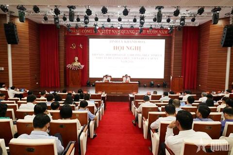 <a href="/thong-tin-247" title="Thông tin 247" rel="dofollow">Thông tin 247</a>